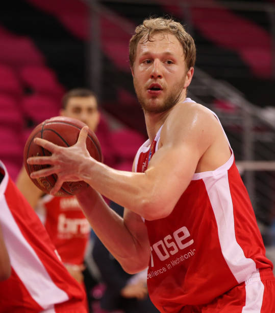 有安逸地享 有安逸地享