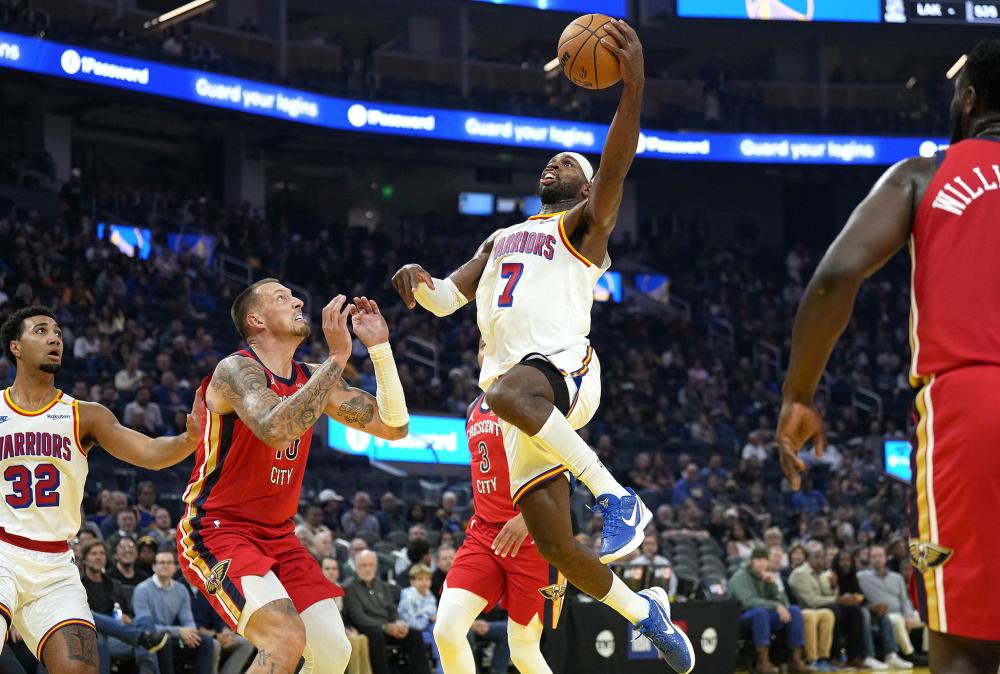 更是全球足 更是全球足