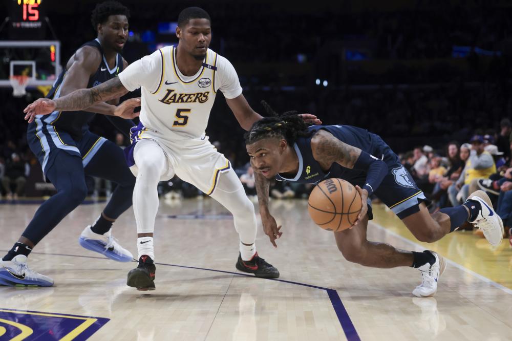 示了他的全 示了他的全