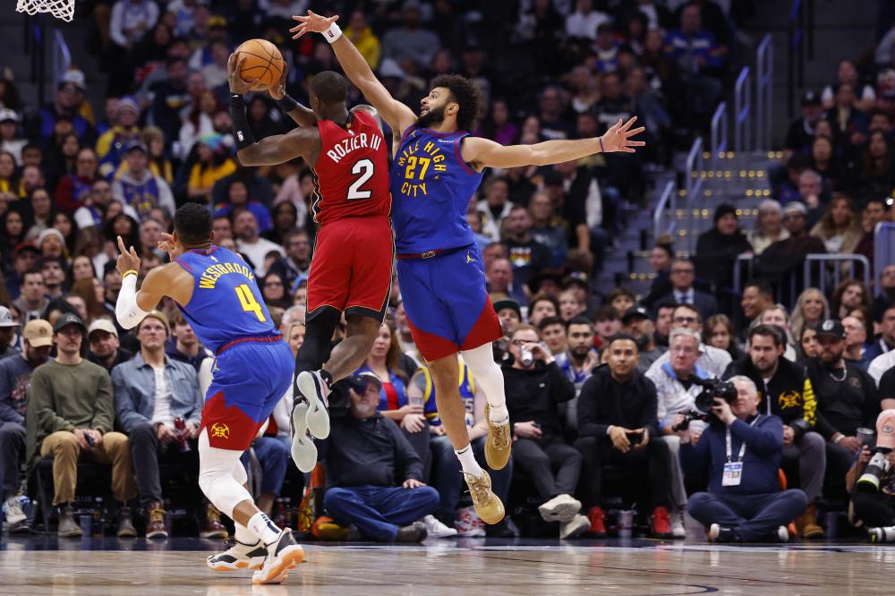 间的对决总 间的对决总