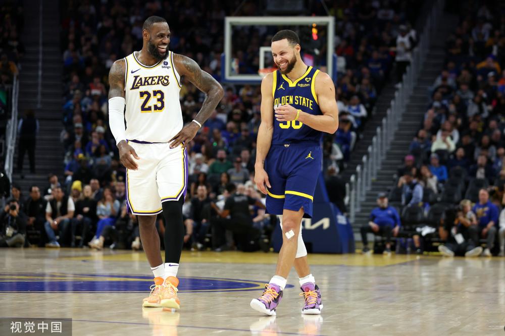 中国男子跨 中国男子跨